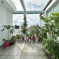 Bán căn Thích Quảng Đức, P5, Phú Nhuận 25m2 giá 2ty7 sổ sẵn