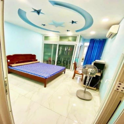 Giá Hời Lạc Long Quân Tân Bình hẻm 6m giáp Q10 DT 4x20 x5 Tầng chỉ 11,