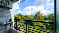 1/1 trống phòng lớn ngăn đôi có 2 phòng ngủ, 2 máy lạnh, 50m2,ban công