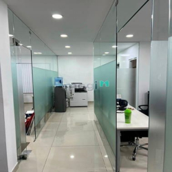 Bán Nhà mặt tiền đường Sử Hy Nhan, DT 184m2 giá 38 tỷ, sổ hồng riêng