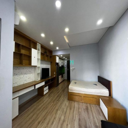 Căn hộ studio tại Orchard Garden, đầy đủ nội thất, tầng cao