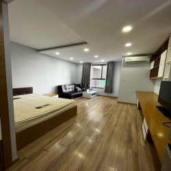 Căn hộ studio tại Orchard Garden, đầy đủ nội thất, tầng cao