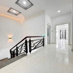 Bán căn Vườn Lài Quận 12 76m2 giá 1ty8 sổ sẵn