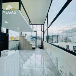 Penthouse View Kính - Ban Công - Đầy Đủ Tiện Nghi - Ngay Phan Văn Trị
