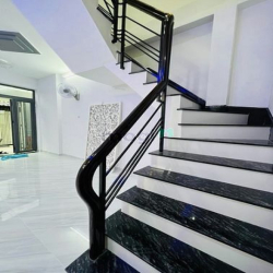 Sư Vạn Hạnh - Quận 10 - 3 Tầng - HXH - Chỉ 7.2 Tỷ ( Tl )