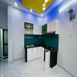 Sư Vạn Hạnh - Quận 10 - 3 Tầng - HXH - Chỉ 7.2 Tỷ ( Tl )