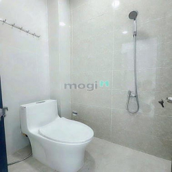 Bán nhà 2 lầu hẻm thông đường phú thọ hòa,tân phú