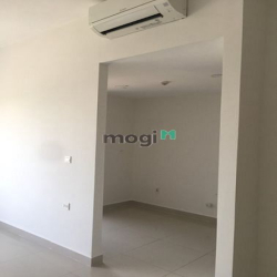 Căn Office Sunrise City View, Quận 7 NT cơ bản thuê 7.5tr/tháng