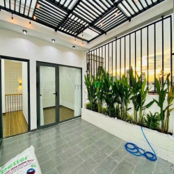 Siêu phẩm núp hẻm 65m2/3tỷ150tr Tô Hiến Thành, Phường 4, Quận 10 SHT