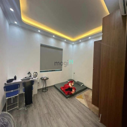 Bán nhà xây mới Quan Nhân, ô tô vào, 1 nhà ra phố, 8 tầng, 20.5 tỷ