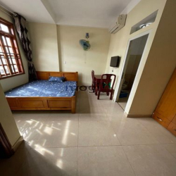 Phòng ban công thoáng mát gần Lê Thị Riêng, giá 2tr9