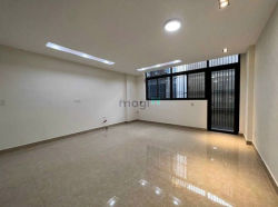 Cho Thuê Nhà 283/34A CMT8, Quận 10 - Hẻm Xe tải thông Cao thắng