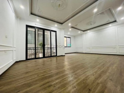 Bán nhà Quốc Tử Giám, Đống Đa, Lô Góc, ÔTô, 59m2 5T MT7.5m, giá 6.8 tỷ