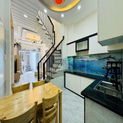 Chính chủ cần bán nhà Trần Quốc Thảo, P6 , Quận 3, 80m2, 2tỷ3, SHR