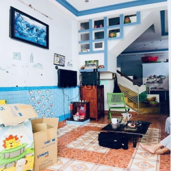 Chủ 1 đời bán gấp nhà Bà Hạt. 40m2. 3 tầng. 3PN. ST. Lô góc 2 mặt hẻm