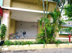 Cho thuê shop 67m2 khu Cảnh Viên đối diện công lớn ở Phú Mỹ Hưng