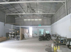 Cho thuê kho xưởng đường Văn Cao,q.Tân Phú, Dt: 12x18m.