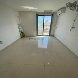 Văn phòng 40m2 trống suốt đường Nguyễn thị Minh Khai