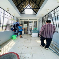 Xe Hơi Đỗ Cửa- TRẦN HƯNG ĐẠO- Q.1- DTS 120m2- 5 Tầng- Tặng Nội Thất