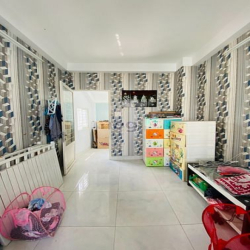 Xe Hơi Đỗ Cửa- TRẦN HƯNG ĐẠO- Q.1- DTS 120m2- 5 Tầng- Tặng Nội Thất