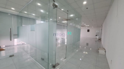 Cho thuê văn phòng Luxcity 528 Huỳnh Tấn Phát dt 119m2 .