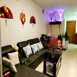 Bán căn hộ 80m2 2pn full nội thất tầng cao chung cư Linh Tây