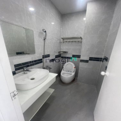 Nhà Nguyên Căn 220 Hoàng Hoa Thám, 4x15m,Trệt 2 lầu ST 4PN+4WC NT Cơ