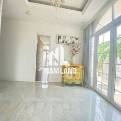 VILLA XUÂN THUỶ 3 Lầu 450m2 Để Ở Hoặc Làm Văn Phòng CÔNG TY