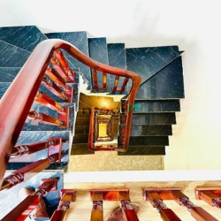 Bán Nhà 5 Tầng Ngõ 49 - Tổ 4 Thạch Bàn, Ngõ Thông, Gần Hồ Him Lam