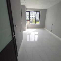 Cho thuê nhà KĐT Romantic Park Tây Hồ. DT 90m, 5 tầng nhà mới, có than