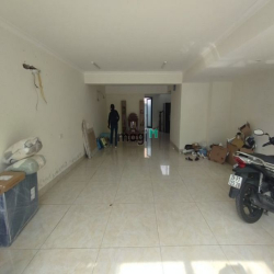 Cho thuê nhà KĐT Romantic Park Tây Hồ. DT 90m, 5 tầng nhà mới, có than