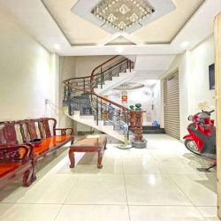 Kẹt Vốn Bán Nhà 2 Lầu Sân Thượng Hẻm 30 LÂM VĂN BỀN. P. TÂN KIỂNG. Q7