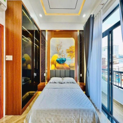 Cần bán gấp Lý Chính Thắng, Võ Thị Sáu, q3, 60m2 3tỷ250, SHR