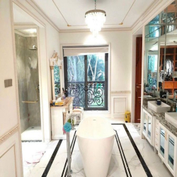 Cho thuê căn góc Biệt thự đơn lập Nam Thông có hồ bơi, 5PN nhà cực đẹp