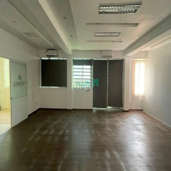 Văn phòng 90m2, giá chỉ 15triệu/tháng, Gần sân bay, ngay trung tâm thà
