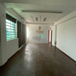 Văn phòng 90m2, giá chỉ 15triệu/tháng, Gần sân bay, ngay trung tâm thà