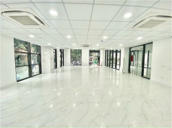 Chính chủ cho thuê nhà mặt tiền 18m, đường lớn 12m, vị trí đẹp