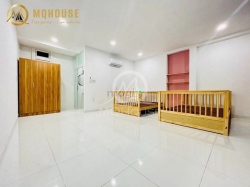 ?Penthouse Rộng 180m2, Full Nội Thất Cao Cấp, 3PN Gần Lotte Mart GV.