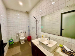 Cho thuê sàn văn phòng sala giá 25 triệu/ tháng. 77m2