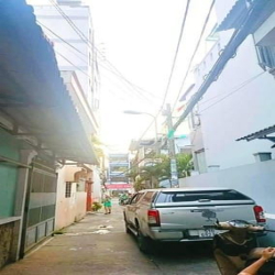 Bán nhà rộng rẻ đẹp (6,6x17) 492/4/7 LÊ QUANG ĐỊNH P11 Bình Thạnh