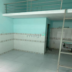 về quê bán gấp dãy trọ 300m2(10x30) dân cư đông, thu nhập 18tr/ tháng