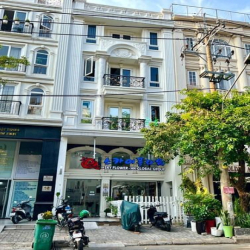 Cần cho thuê nhà phố 5 tầng khu Hưng Phước, Phú Mỹ Hưng giá thuê mềm