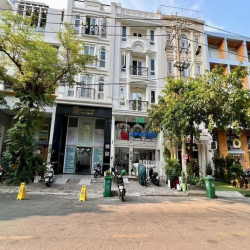 Cần cho thuê nhà phố 5 tầng khu Hưng Phước, Phú Mỹ Hưng giá thuê mềm