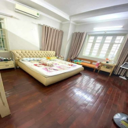 Bán biệt thự mặt phố Xuân Đỉnh– 255m2, MT10m, ÔTÔ– KD sầm uất–Gía 40Tỷ