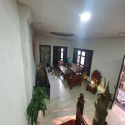 Cho thuê nhà Văn Quán, 90m2, 5 tầng, mặt phố, kinh doanh, giá rẻ 22 tr
