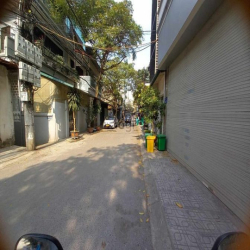Bán biệt thự mặt phố Xuân Đỉnh– 255m2, MT10m, ÔTÔ– KD sầm uất–Gía 40Tỷ