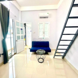 Phòng duplex 30m2 Ung Văn Khiêm.