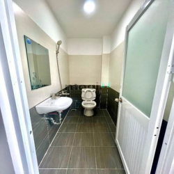 Phòng duplex 30m2 Ung Văn Khiêm.