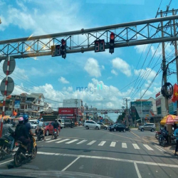 Cần tiền gấp nên bán nhanh 1010m2 đất thổ cư, ngay QL 13, tiện KD