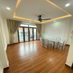 Bán Nhà Nguyên Hồng, Hẻm Xe Hơi, 50M2, 6 Tầng Có Thang Máy, 8.2 Tỷ